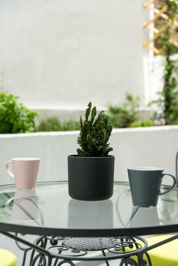 Central Cozy Studio With A Secret Garden Atene Esterno foto